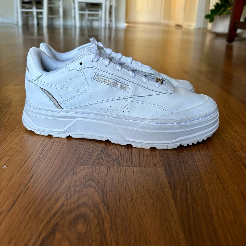 Reebok Club C Double Geo Radicalm Sneakers in White - Picture 4 of 13
